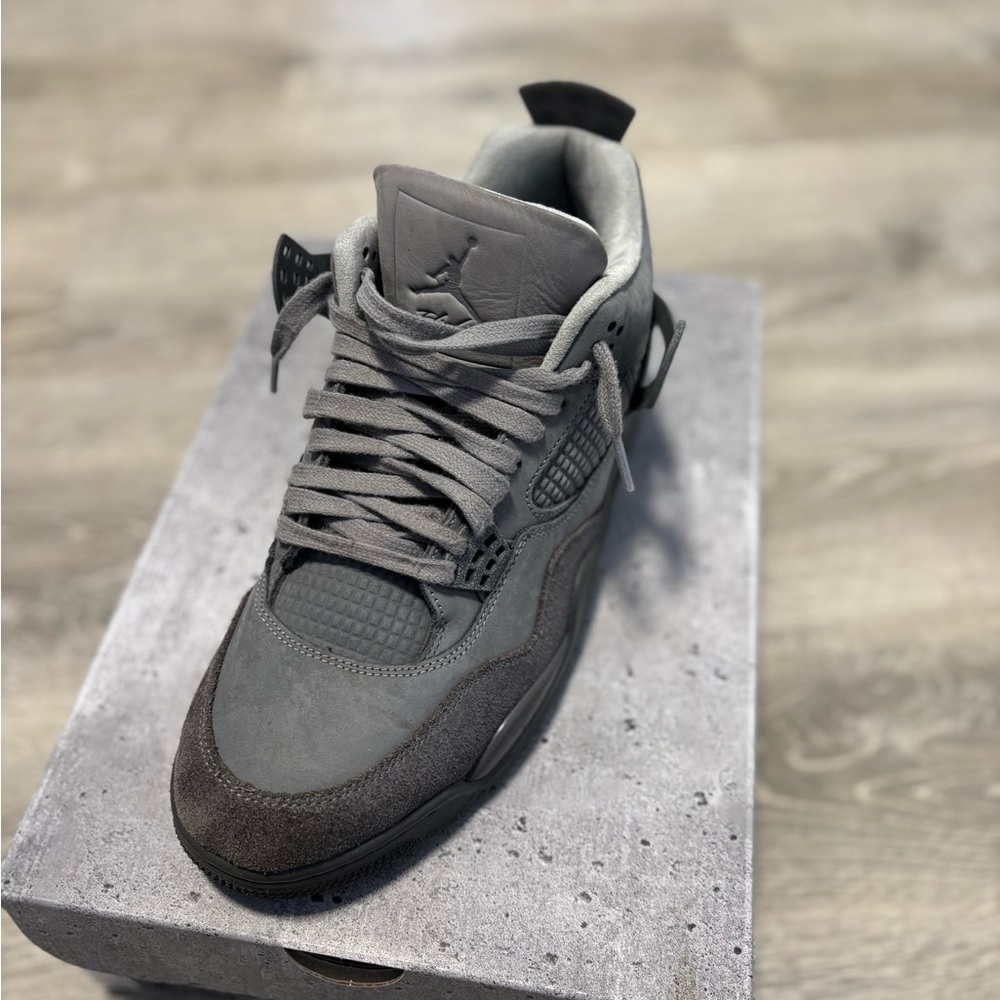 Jordan 4 Men's Gray Sneakers